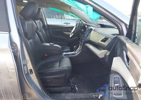 2019 Subaru Ascent Limited z USA, uszkodzony, nr VIN 4S4WMALD0K3437223
